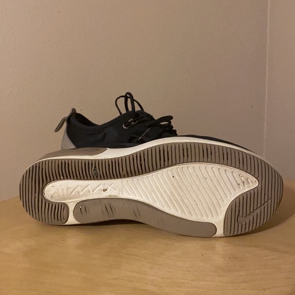 Nike Air Max - Picture 4 of 4